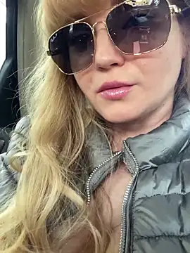 Snapshot of Lady__Maria chatting on March 11, 2025, 1:45 pm Lady  Maria online show from March 11, 2025, 1:45 pm