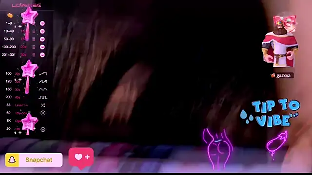 Snapshot of madina_taher chatting on December 28, 2024, 1:29 am madina taher online show from December 28, 2024, 1:29 am