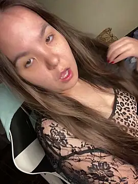 Snapshot of Var_Kiss chatting on September 20, 2025, 12:17 pm Var Kiss online show from September 20, 2025, 12:17 pm