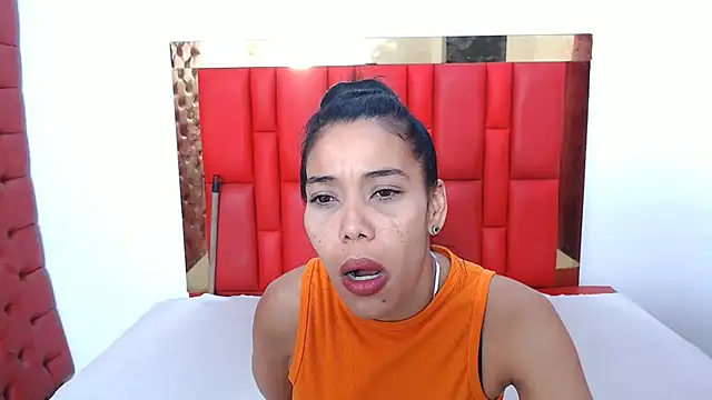 Snapshot of lizeth_keilyn chatting on October 31, 2025, 3:02 pm lizeth keilyn online show from October 31, 2025, 3:02 pm