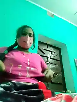 Shristiprakash0 online show from January 16, 2025, 3:34 am