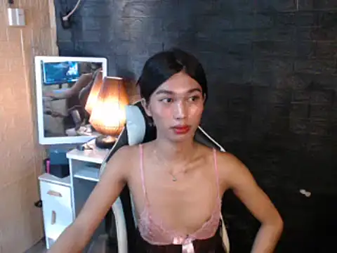 Snapshot of ToKeNa chatting on March 13, 2025, 4:38 am ToKeNa online show from March 13, 2025, 4:38 am
