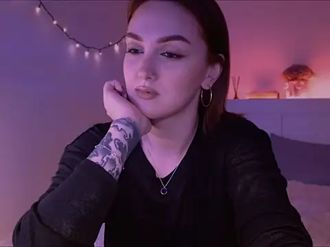 Snapshot of LilyFarey chatting on January 31, 2025, 10:31 pm LilyFarey online show from January 31, 2025, 10:31 pm