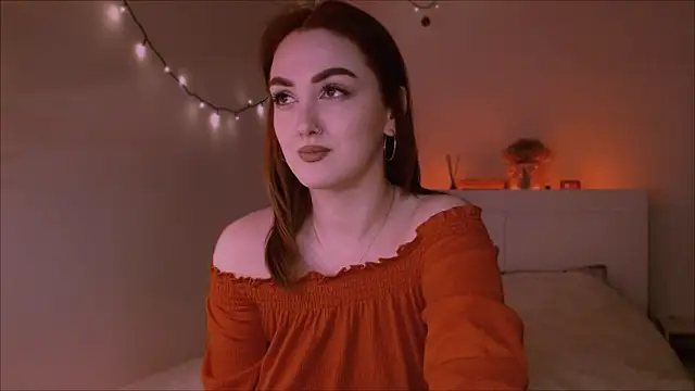 Snapshot of LilyFarey chatting on March 7, 2025, 6:33 pm LilyFarey online show from March 7, 2025, 6:33 pm