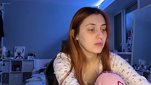 Uniarten online show from January 26, 2025, 7:20 pm