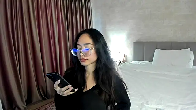 Snapshot of itsyourcassie chatting on December 16, 2024, 6:10 am itsyourcassie online show from December 16, 2024, 6:10 am