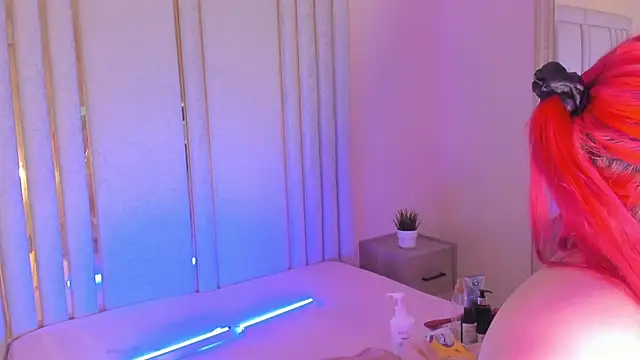 Snapshot of Saekohofman chatting on November 15, 2025, 4:10 am Saekohofman online show from November 15, 2025, 4:10 am