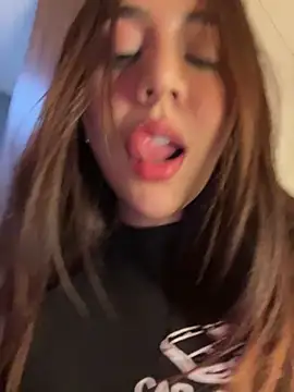 Snapshot of marcimaa chatting on February 22, 2025, 6:28 am marcimaa online show from February 22, 2025, 6:28 am