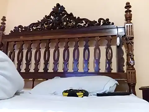 White rabbit  online show from February 2, 2025, 9:02 pm