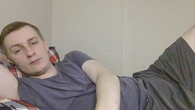 Snapshot of your_andy chatting on November 29, 2025, 7:33 am your andy online show from November 29, 2025, 7:33 am