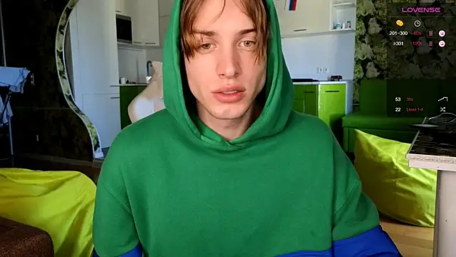 Snapshot of Cryptikov chatting on October 17, 2025, 11:57 am Cryptikov online show from October 17, 2025, 11:57 am
