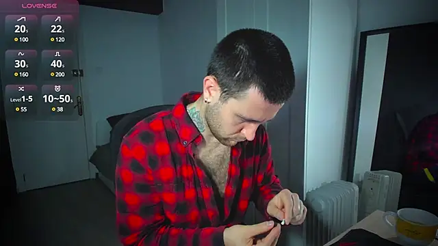 Snapshot of HonestAndrew chatting on February 16, 2025, 6:32 am HonestAndrew online show from February 16, 2025, 6:32 am