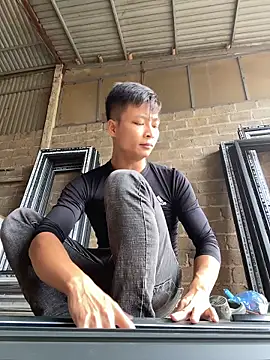 Naughty--asian online show from November 12, 2025, 2:12 am