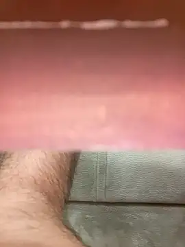 Snapshot of Mnik147_69 chatting on October 4, 2025, 1:36 am Mnik147 69 online show from October 4, 2025, 1:36 am