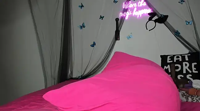 ThickAssRena online show from January 11, 2025, 9:46 pm