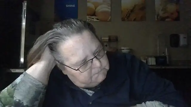 Snapshot of Hornybbw1978 chatting on November 26, 2025, 8:15 am Hornybbw1978 online show from November 26, 2025, 8:15 am