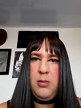 Snapshot of cosmicwind chatting on November 8, 2025, 6:51 pm cosmicwind online show from November 8, 2025, 6:51 pm