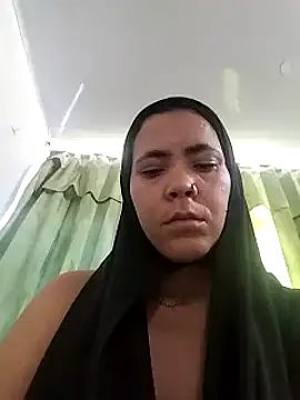 Snapshot of Dounia_nagi chatting on March 4, 2025, 6:39 pm Dounia nagi online show from March 4, 2025, 6:39 pm