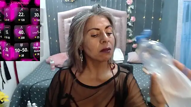 Snapshot of lalisha_96 chatting on February 1, 2025, 9:40 pm lalisha 96 online show from February 1, 2025, 9:40 pm