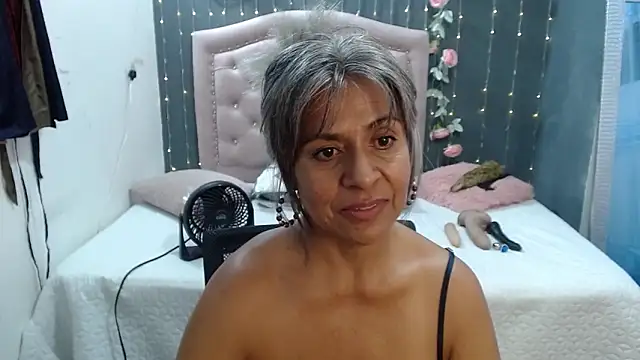 Snapshot of lalisha_96 chatting on February 16, 2025, 5:26 am lalisha 96 online show from February 16, 2025, 5:26 am