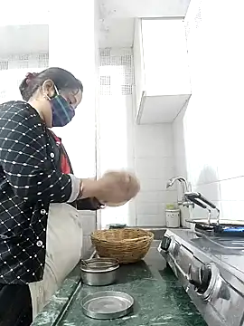 Riyasingh9 online show from January 13, 2025, 12:56 pm