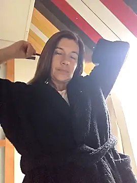 Snapshot of Lina_lou4 chatting on October 29, 2025, 7:54 am Lina lou4 online show from October 29, 2025, 7:54 am