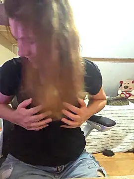 Snapshot of Lina_lou4 chatting on November 16, 2025, 5:07 pm Lina lou4 online show from November 16, 2025, 5:07 pm