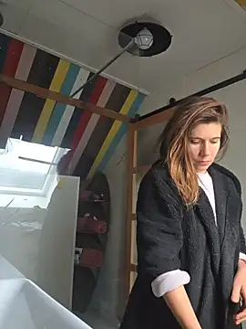 Snapshot of Lina_lou4 chatting on November 19, 2025, 8:47 am Lina lou4 online show from November 19, 2025, 8:47 am