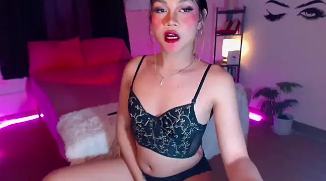 Snapshot of StellaSaucyCum chatting on January 22, 2025, 2:24 pm StellaSaucyCum online show from January 22, 2025, 2:24 pm