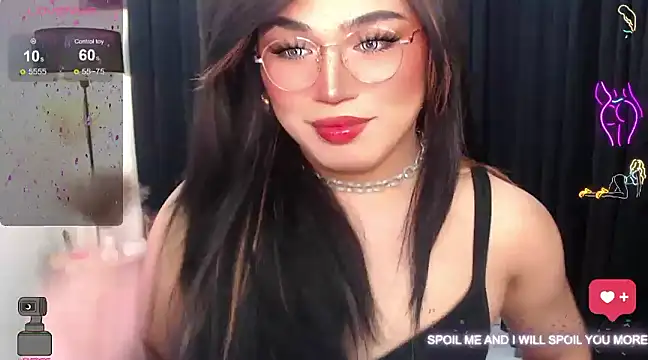 Snapshot of Bitch_Fowler69 chatting on January 7, 2025, 9:18 am Bitch Fowler69 online show from January 7, 2025, 9:18 am