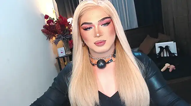 Snapshot of Bitch_Fowler69 chatting on February 26, 2025, 4:14 pm Bitch Fowler69 online show from February 26, 2025, 4:14 pm