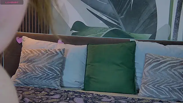 RubyValen online show from March 12, 2025, 1:03 am