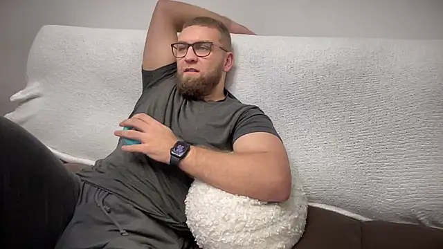 Bear bear  online show from December 22, 2024, 1:01 am