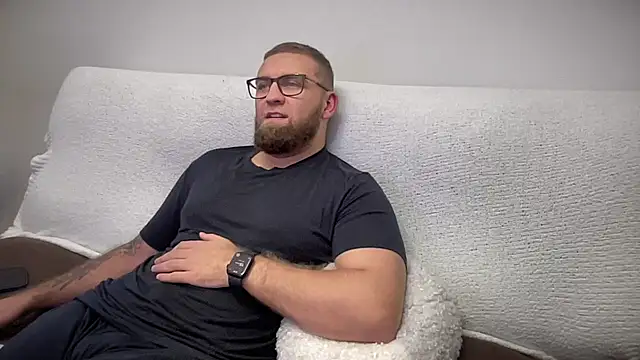 Bear bear  online show from December 23, 2024, 4:44 am