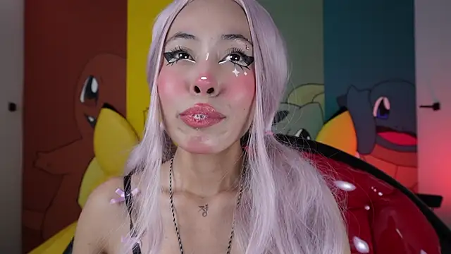 miss  maria online show from October 24, 2025, 6:04 pm