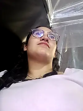 francesca baker1007 online show from December 23, 2024, 11:17 pm