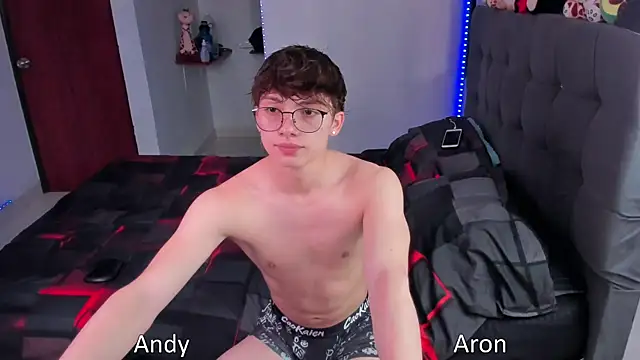 Snapshot of andybxby chatting on October 18, 2025, 4:41 pm andybxby online show from October 18, 2025, 4:41 pm