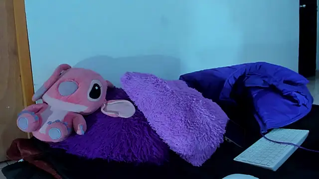 Snapshot of ink_demonxxx chatting on February 28, 2025, 4:32 am ink demonxxx online show from February 28, 2025, 4:32 am