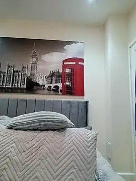 Samira30 online show from March 11, 2025, 8:20 am