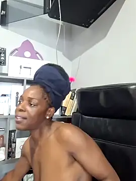 Snapshot of Shaniko89 chatting on March 8, 2025, 4:56 am Shaniko89 online show from March 8, 2025, 4:56 am