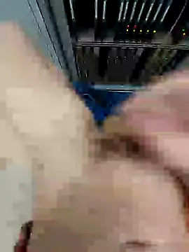 Snapshot of Pascutt chatting on January 15, 2025, 12:25 pm Pascutt online show from January 15, 2025, 12:25 pm