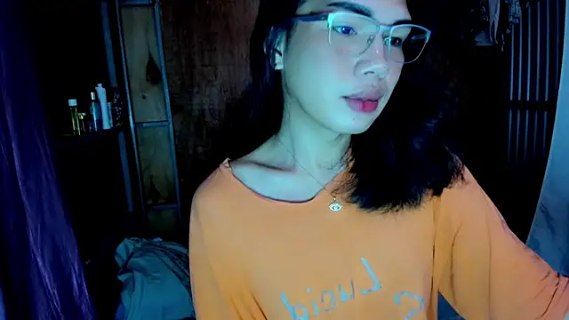 mav1s  online show from December 15, 2025, 12:59 am