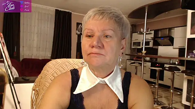 Snapshot of roxana_brooks chatting on January 18, 2025, 2:44 pm roxana brooks online show from January 18, 2025, 2:44 pm