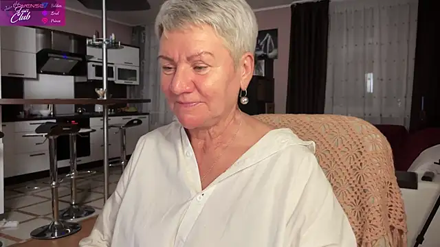 Snapshot of roxana_brooks chatting on January 21, 2025, 5:41 pm roxana brooks online show from January 21, 2025, 5:41 pm