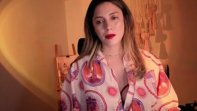 Snapshot of Mala_Bad chatting on November 7, 2025, 4:29 pm Mala Bad online show from November 7, 2025, 4:29 pm