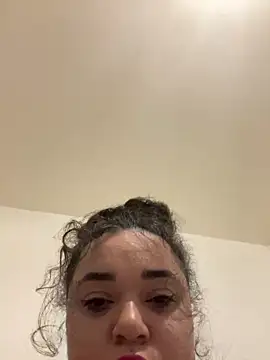 Snapshot of peaches006 chatting on January 25, 2025, 12:06 am peaches006 online show from January 25, 2025, 12:06 am