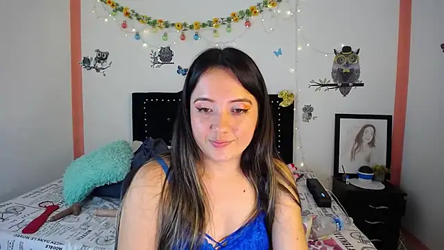 Snapshot of naughty_girl_4u chatting on December 19, 2024, 10:21 pm naughty girl 4u online show from December 19, 2024, 10:21 pm