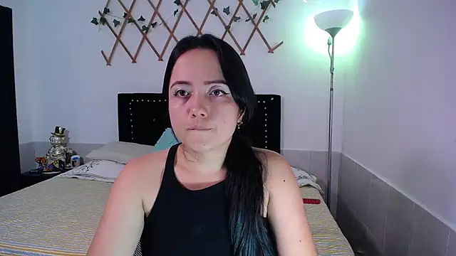 Snapshot of naughty_girl_4u chatting on November 21, 2025, 8:07 pm naughty girl 4u online show from November 21, 2025, 8:07 pm