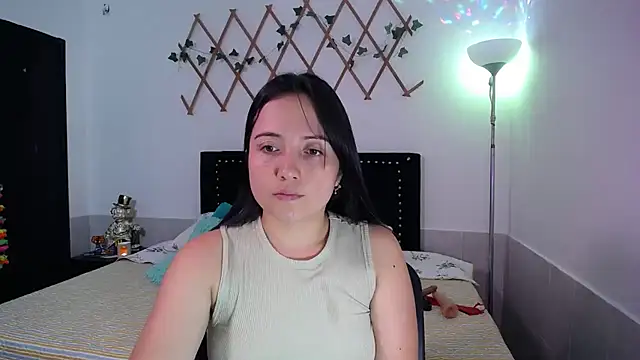 Snapshot of naughty_girl_4u chatting on November 23, 2025, 3:23 pm naughty girl 4u online show from November 23, 2025, 3:23 pm