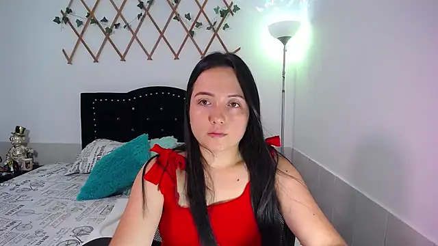 Snapshot of naughty_girl_4u chatting on December 14, 2025, 4:23 pm naughty girl 4u online show from December 14, 2025, 4:23 pm